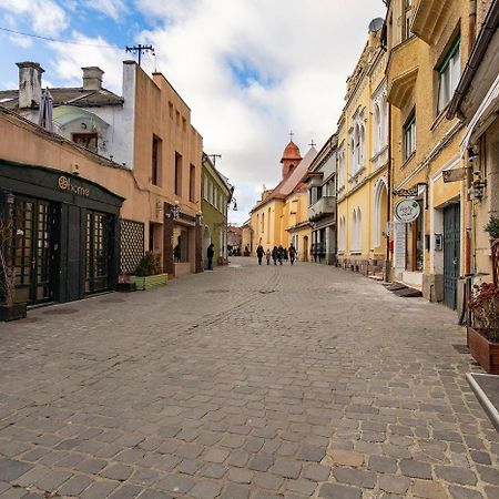 דירות בראשוב Old Town By Mm Host מראה חיצוני תמונה